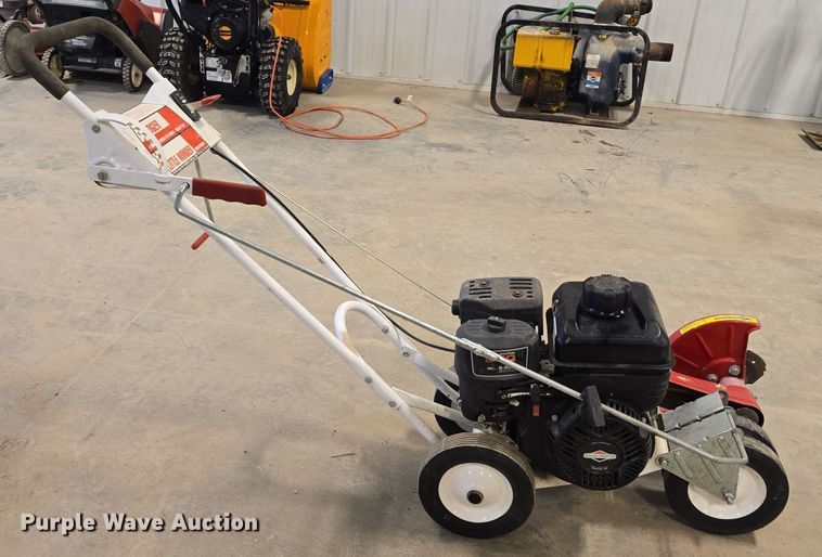 image for item EH8533 Lawn and garden equipment