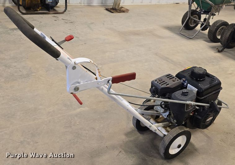 image for item EH8533 Lawn and garden equipment