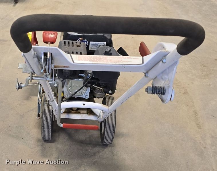 image for item EH8533 Lawn and garden equipment