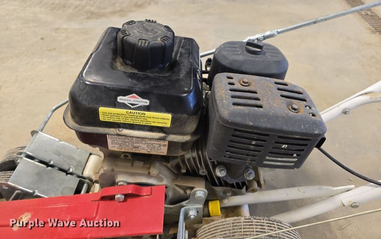 image for item EH8533 Lawn and garden equipment