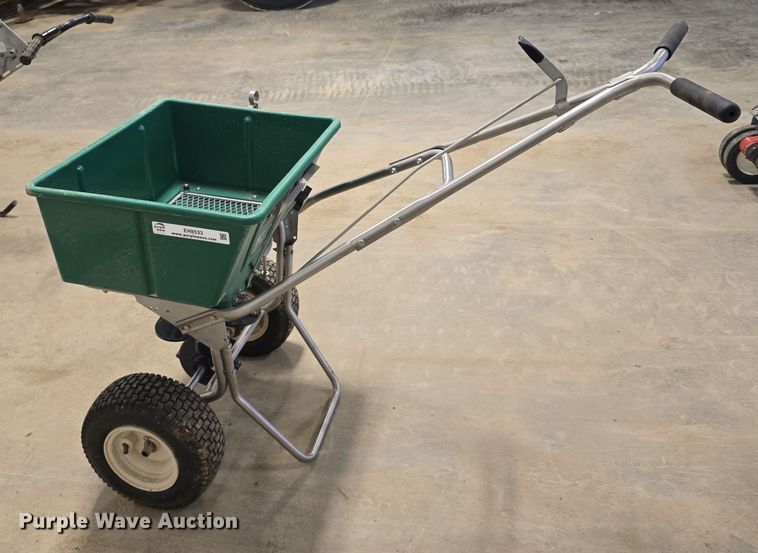 image for item EH8533 Lawn and garden equipment