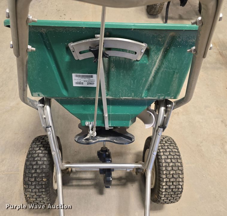 image for item EH8533 Lawn and garden equipment