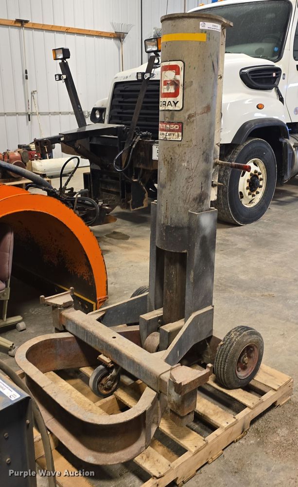 image for item EH8534 Gray TNT550 air lift