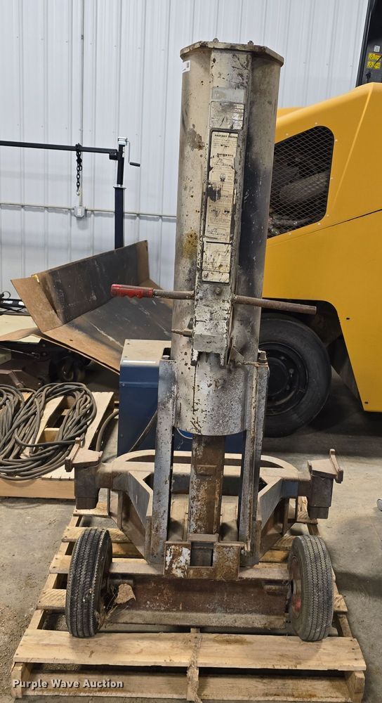 image for item EH8534 Gray TNT550 air lift