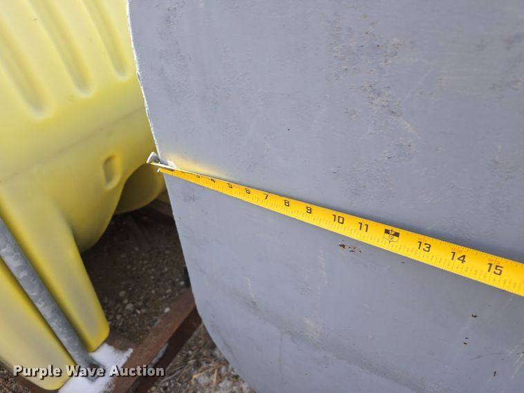 image for item EH8536 Waste oil tank