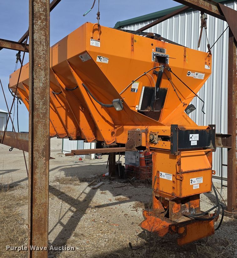 image for item EH8538 Monroe MV-168-84-56 spreader