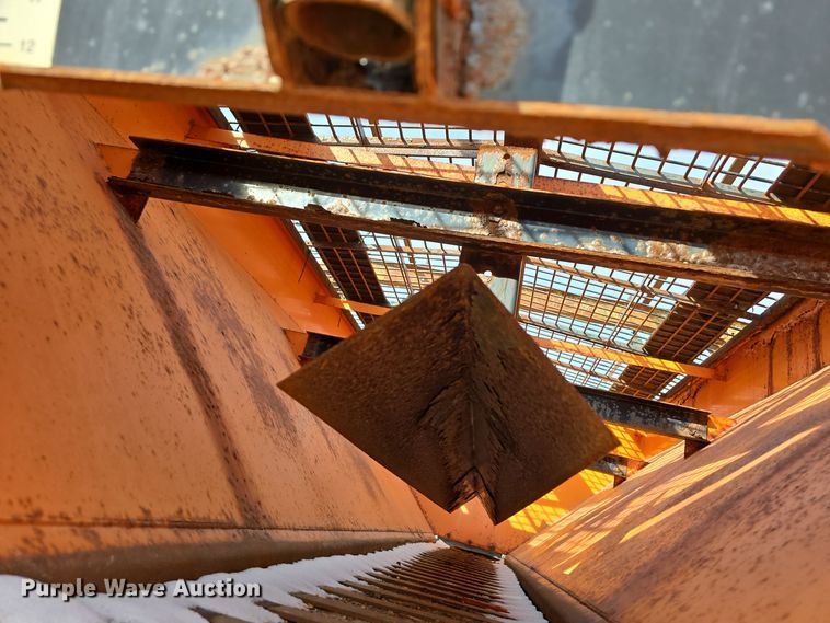 image for item EH8538 Monroe MV-168-84-56 spreader