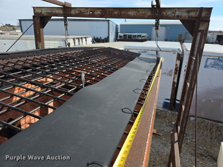 image for item EH8538 Monroe MV-168-84-56 spreader