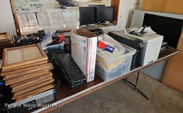 image for item EI8790 Electronics