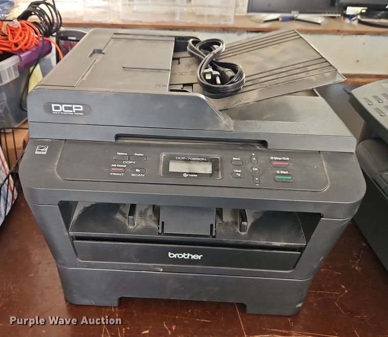 image for item EI8790 Electronics