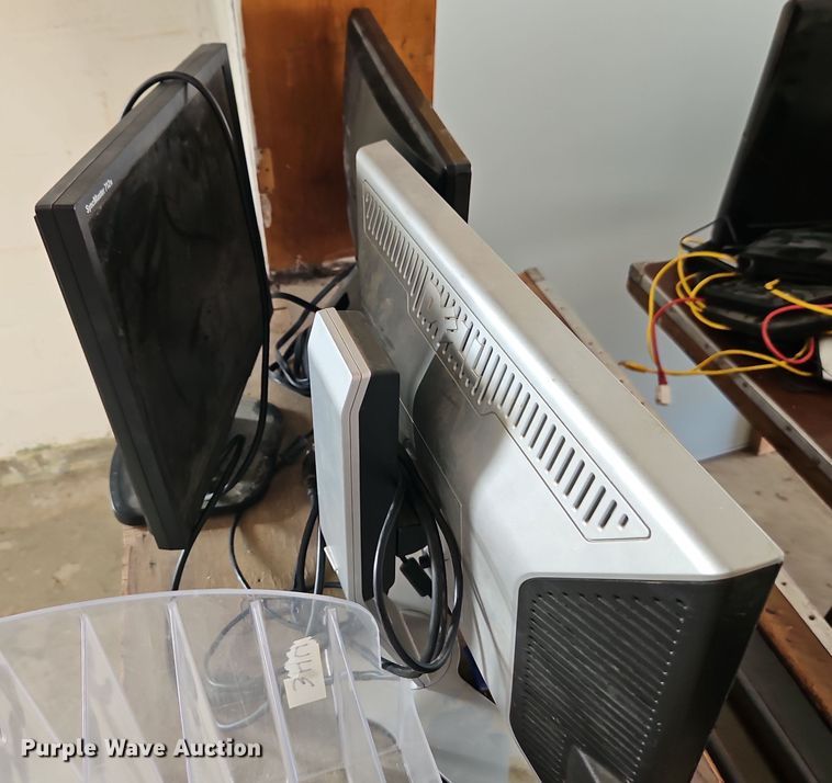 image for item EI8790 Electronics