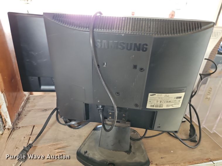 image for item EI8790 Electronics