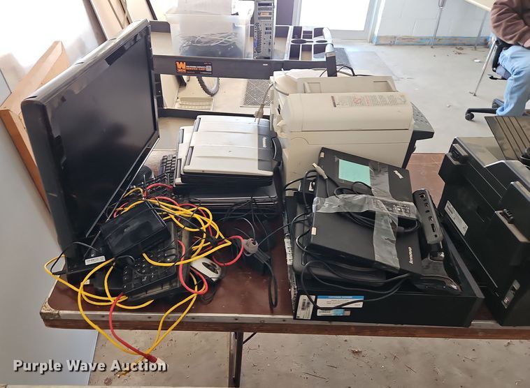 image for item EI8790 Electronics