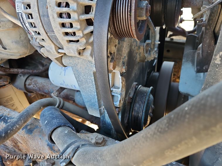 image for item EI8791 2000 International 4700 dump truck