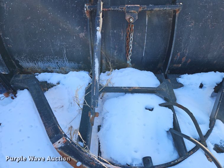 image for item EI8791 2000 International 4700 dump truck