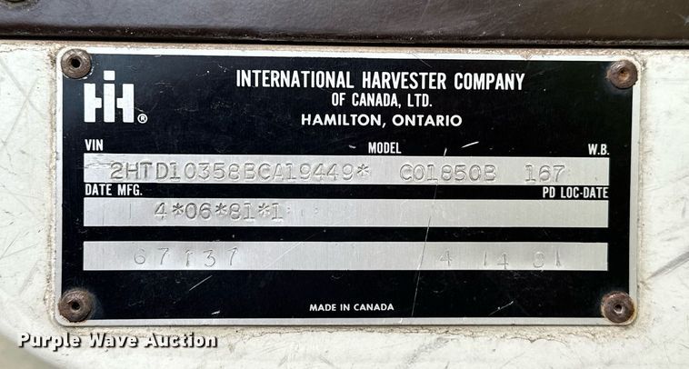 image for item EJ5285 1981 International C01850B pumper fire truck