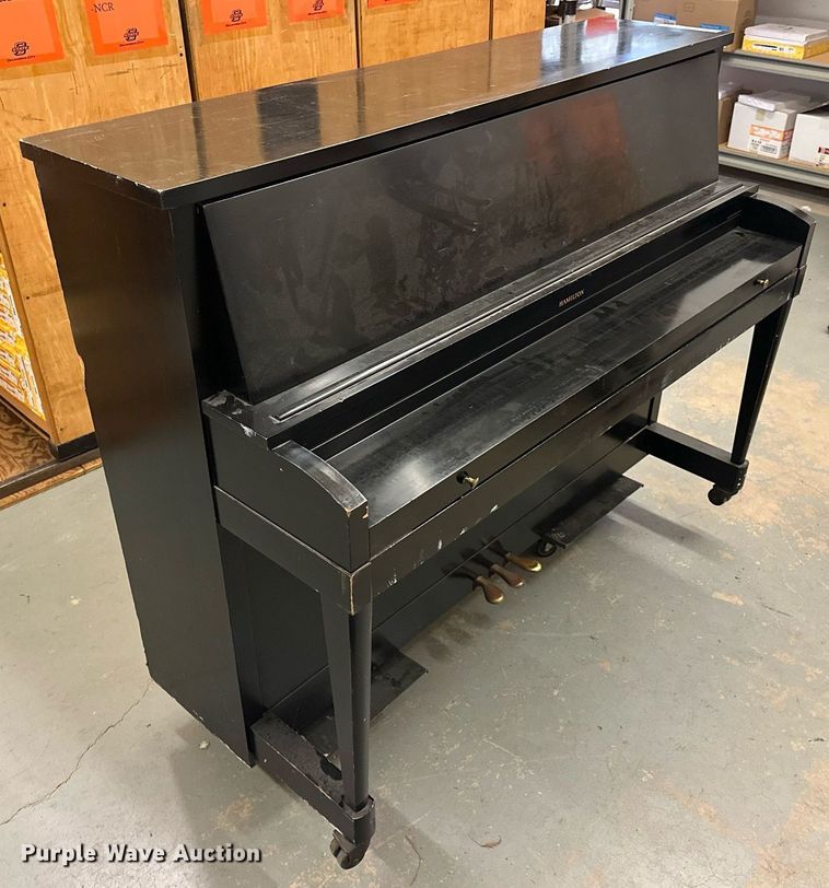 image for item EJ5334 Hamilton Piano piano
