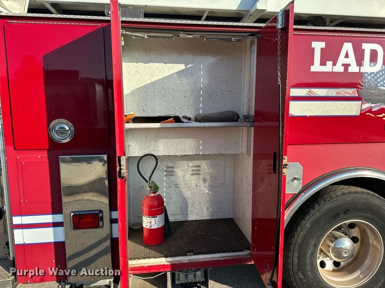 image for item EJ5335 2001 American LaFrance Eagle aerial platform fire truck