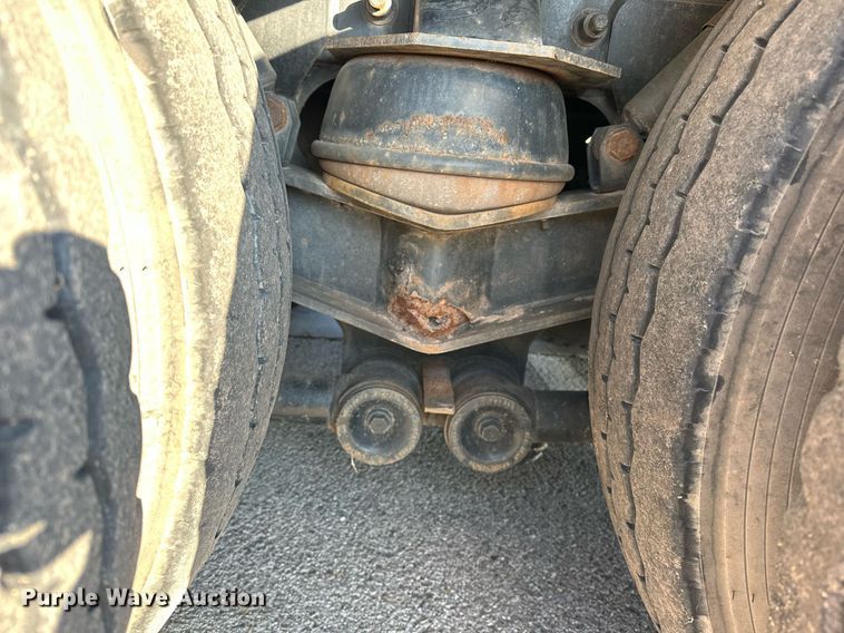 image for item EJ5335 2001 American LaFrance Eagle aerial platform fire truck