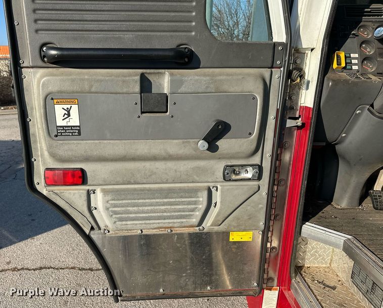 image for item EJ5335 2001 American LaFrance Eagle aerial platform fire truck