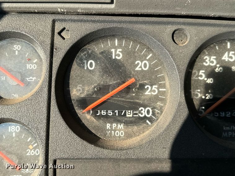 image for item EJ5335 2001 American LaFrance Eagle aerial platform fire truck