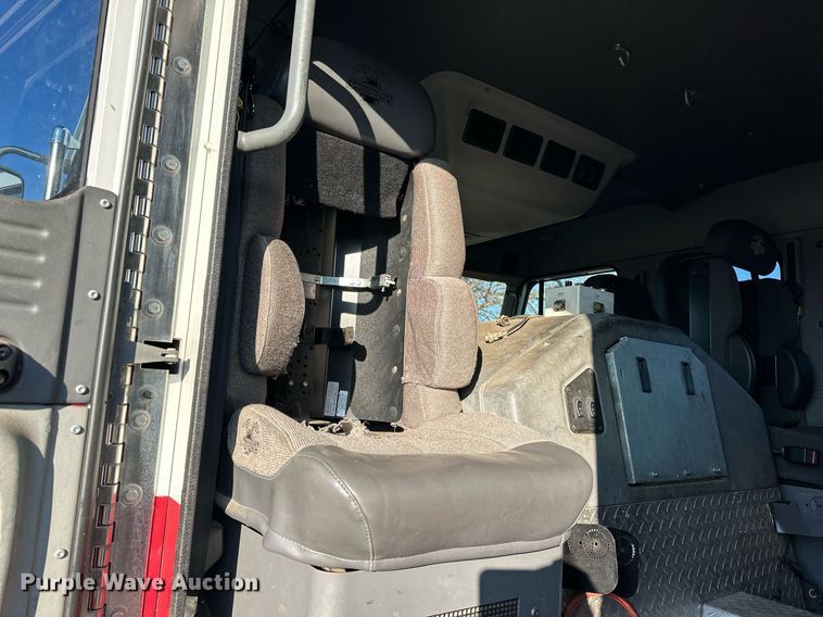 image for item EJ5335 2001 American LaFrance Eagle aerial platform fire truck