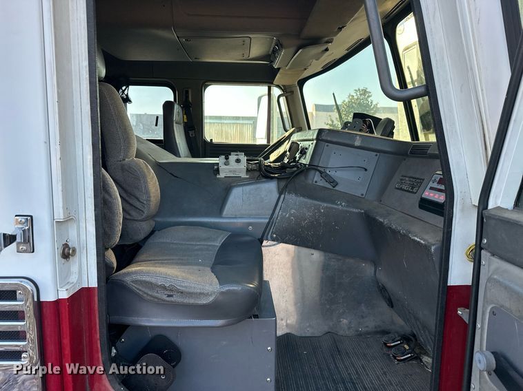 image for item EJ5335 2001 American LaFrance Eagle aerial platform fire truck