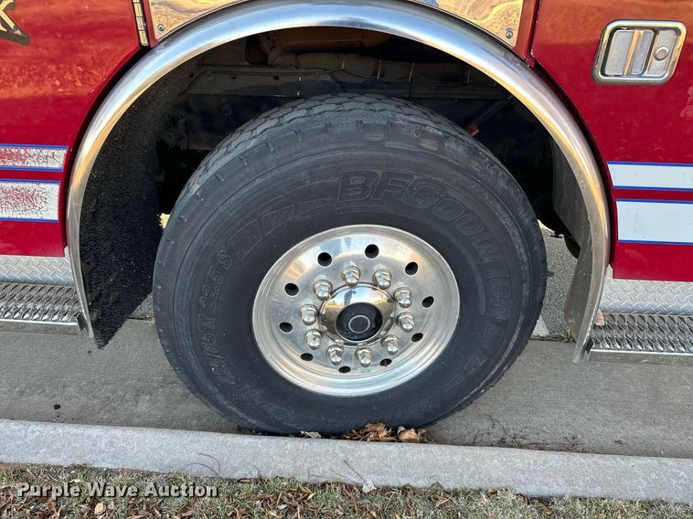 image for item EJ5335 2001 American LaFrance Eagle aerial platform fire truck