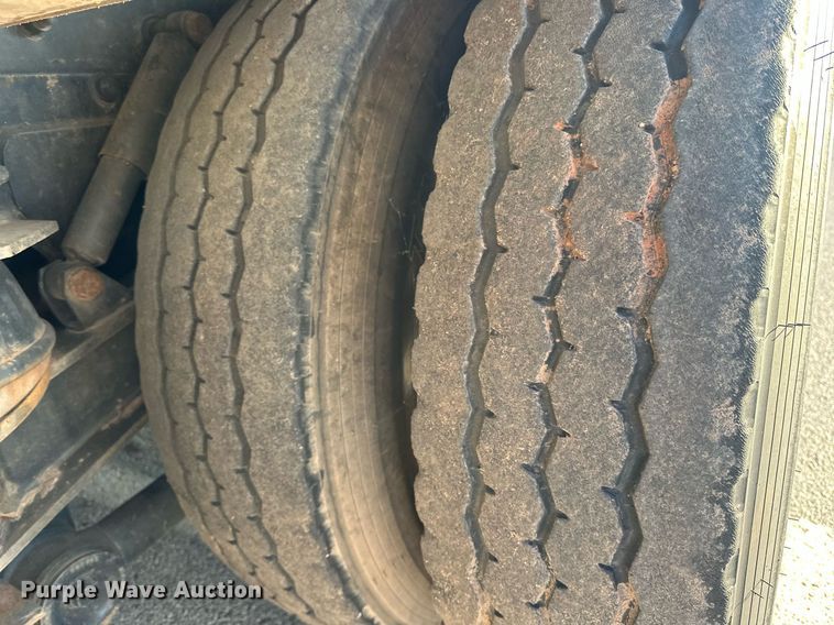 image for item EJ5335 2001 American LaFrance Eagle aerial platform fire truck