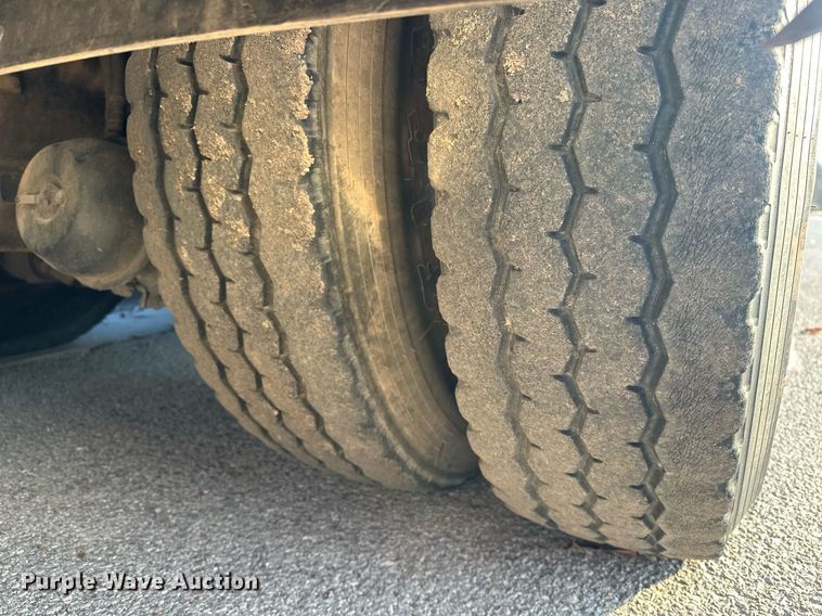 image for item EJ5335 2001 American LaFrance Eagle aerial platform fire truck