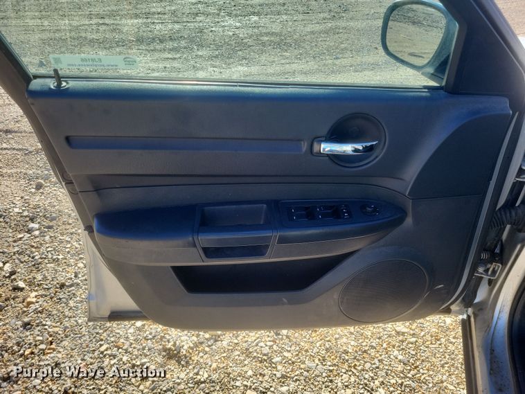 image for item EJ8166 2010 Dodge Charger 