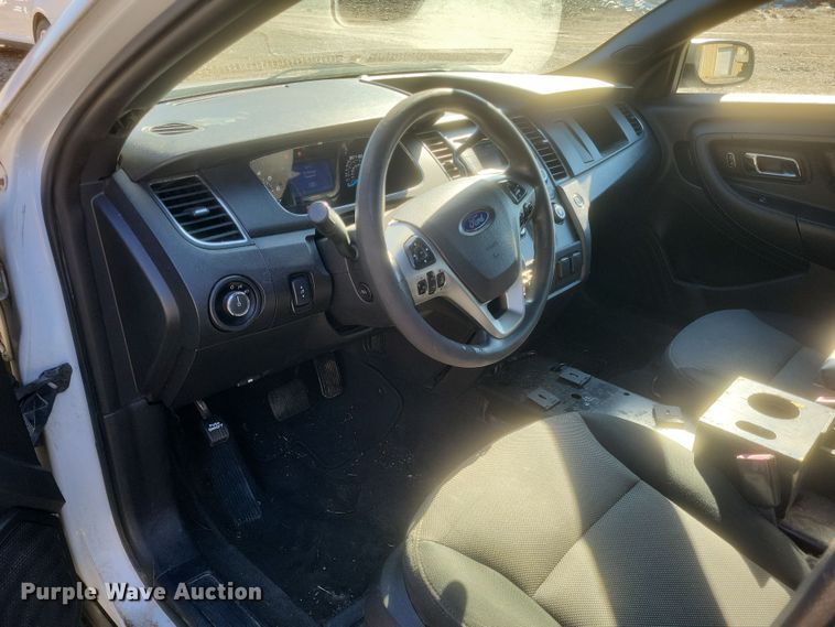 image for item EJ8167 2013 Ford Taurus Police Interceptor 