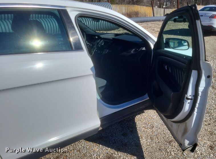 image for item EJ8167 2013 Ford Taurus Police Interceptor 