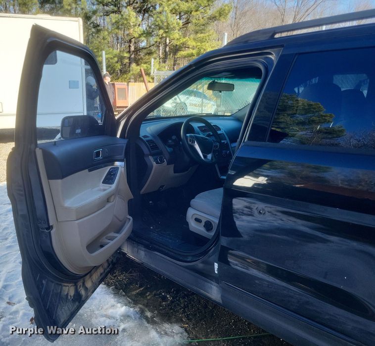 image for item EJ8171 2013 Ford Explorer SUV