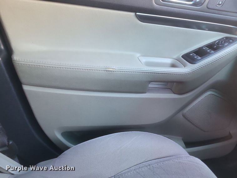 image for item EJ8171 2013 Ford Explorer SUV