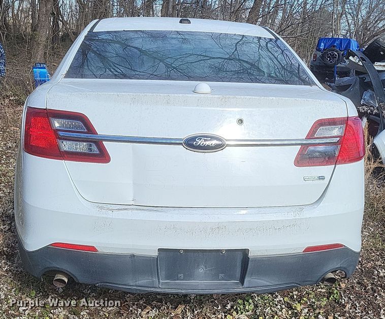 image for item EJ8174 2013 Ford Taurus Police Interceptor 