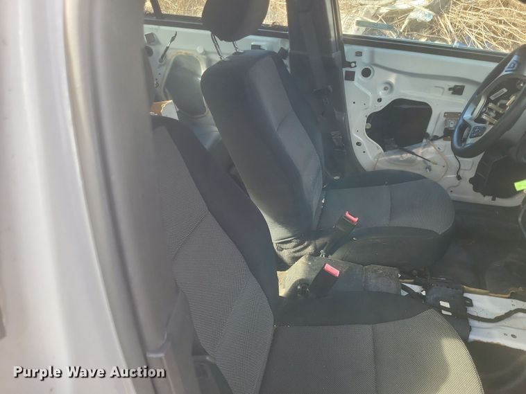 image for item EJ8174 2013 Ford Taurus Police Interceptor 