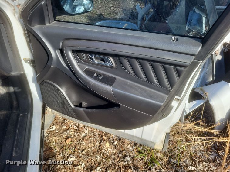 image for item EJ8174 2013 Ford Taurus Police Interceptor 