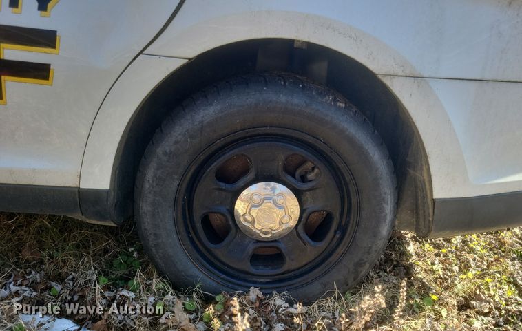 image for item EJ8174 2013 Ford Taurus Police Interceptor 