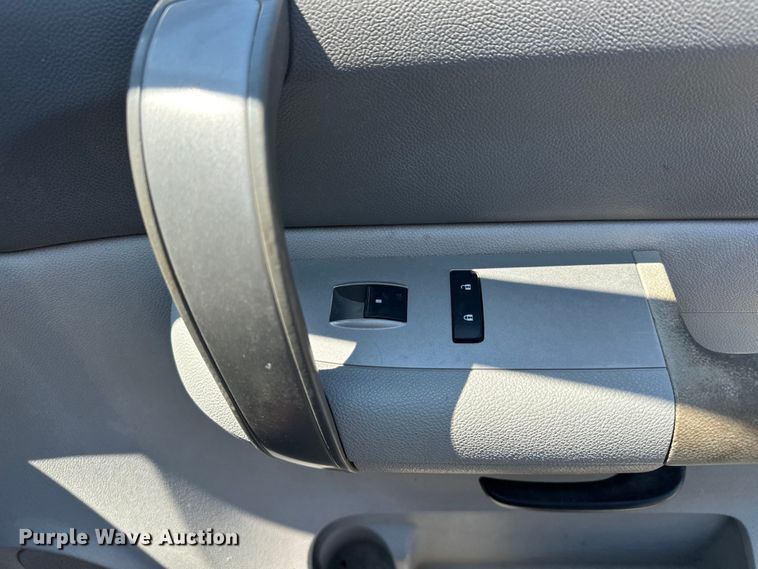 image for item EJ8875 2007 Chevrolet  Silverado 1500 Ext. Cab pickup truck