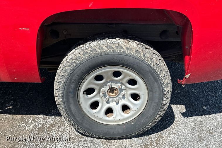 image for item EJ8875 2007 Chevrolet  Silverado 1500 Ext. Cab pickup truck