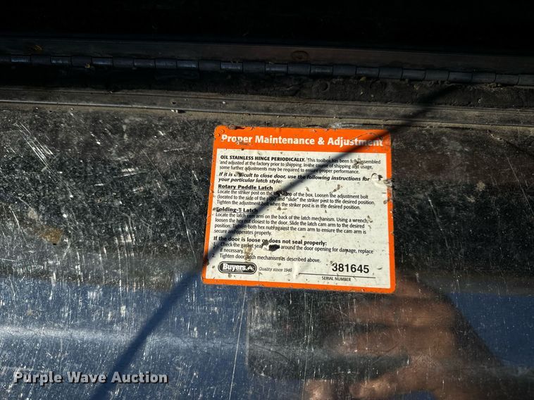 image for item EN5031 2001 Freightliner FL70 bucket truck