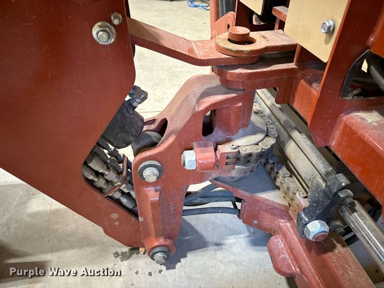 image for item EN5035 2019 Ditch Witch A323 trencher backhoe attachment