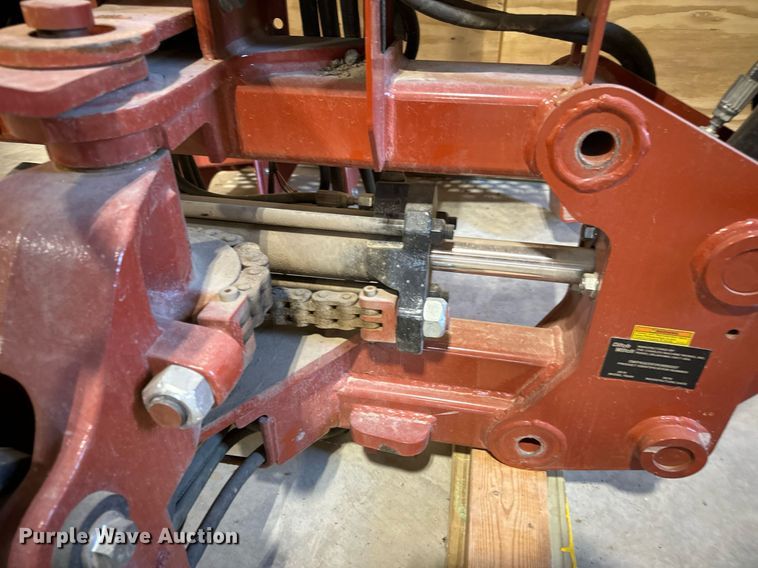 image for item EN5035 2019 Ditch Witch A323 trencher backhoe attachment