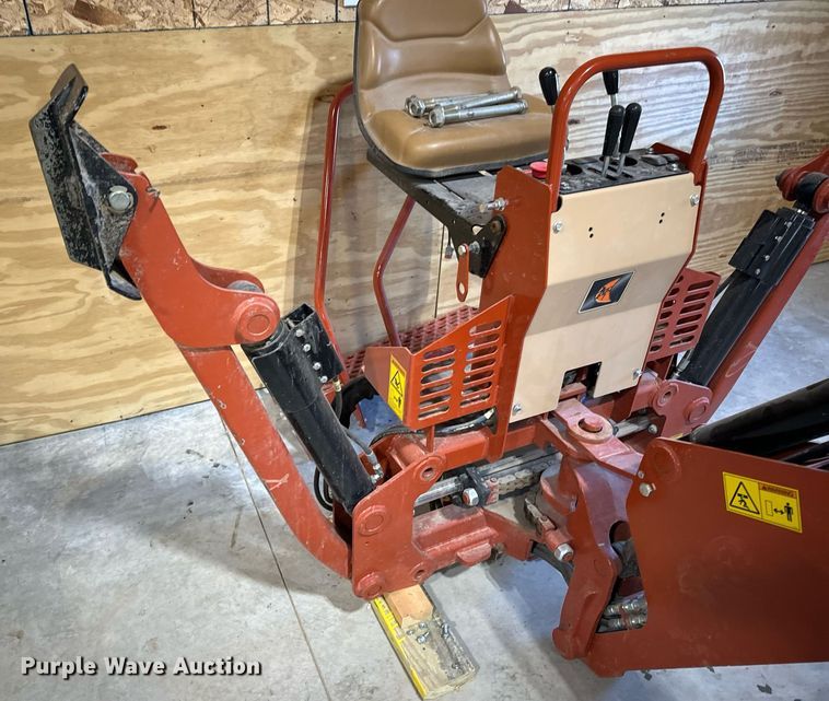 image for item EN5035 2019 Ditch Witch A323 trencher backhoe attachment