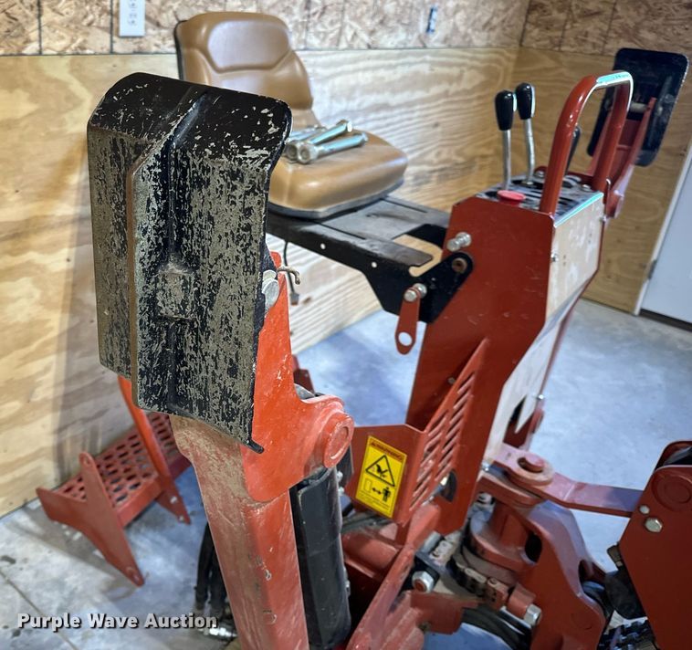 image for item EN5035 2019 Ditch Witch A323 trencher backhoe attachment