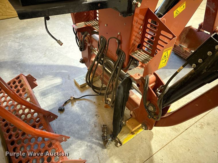 image for item EN5035 2019 Ditch Witch A323 trencher backhoe attachment