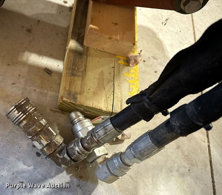 image for item EN5035 2019 Ditch Witch A323 trencher backhoe attachment