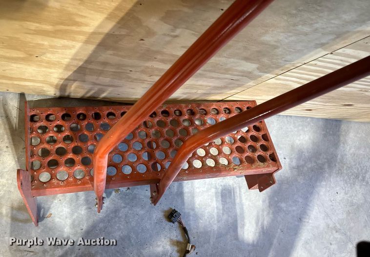 image for item EN5035 2019 Ditch Witch A323 trencher backhoe attachment