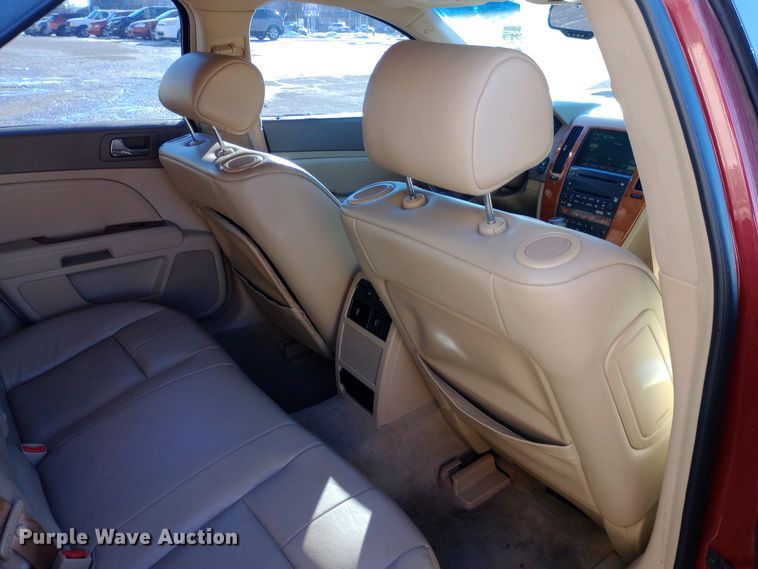 image for item EO0515 2007 Cadillac STS 
